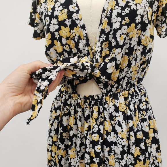 Abercrombie & Fitch Women Boho Floral Gauze High Low Midi Dress Size S Tie Front - Picture 3 of 12